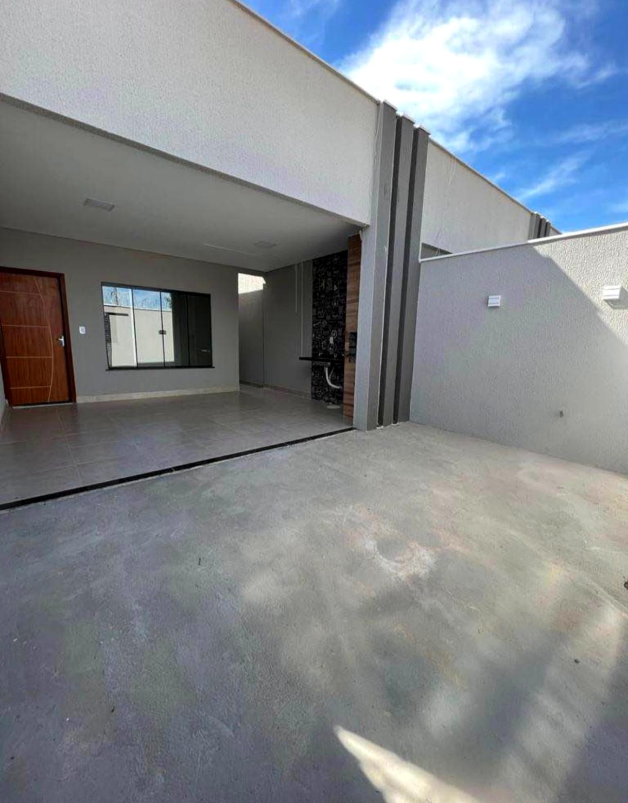 Casa À venda em GO, Luziânia — imagem 1 de 9